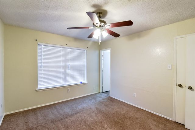 708 Woodland Court, Kennedale, TX 76060