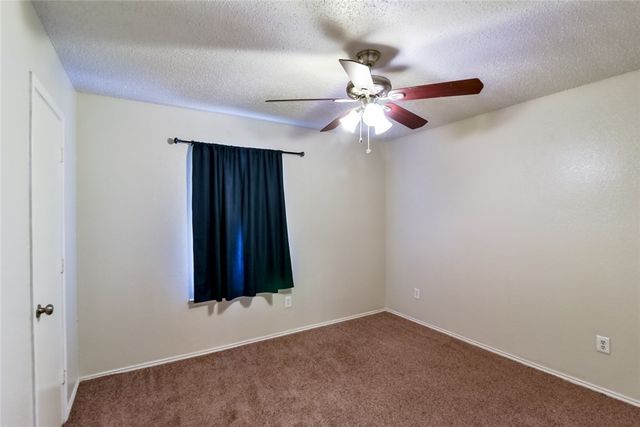 708 Woodland Court, Kennedale, TX 76060