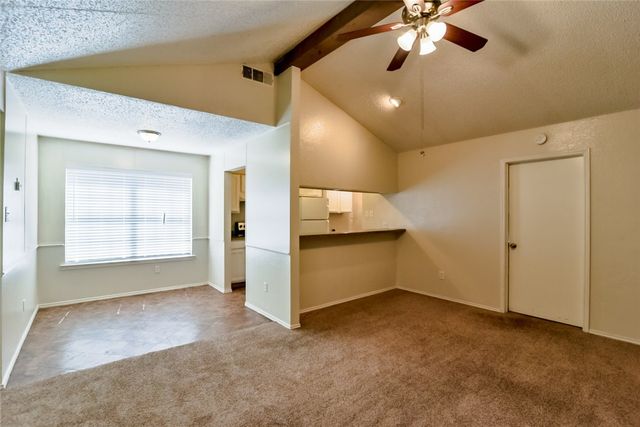 708 Woodland Court, Kennedale, TX 76060