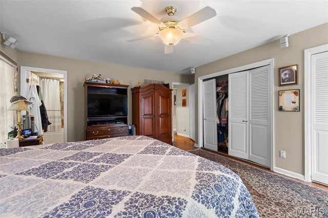 10469 White Bridge Lane, St Louis, MO 63141
