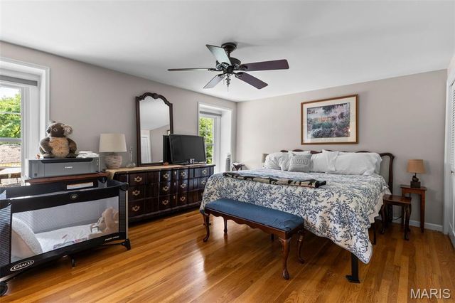 10469 White Bridge Lane, St Louis, MO 63141