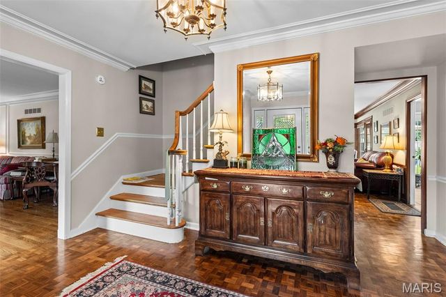 10469 White Bridge Lane, St Louis, MO 63141