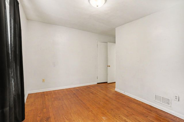1425 Sunnyside Drive, Kalamazoo Twp, MI 49048