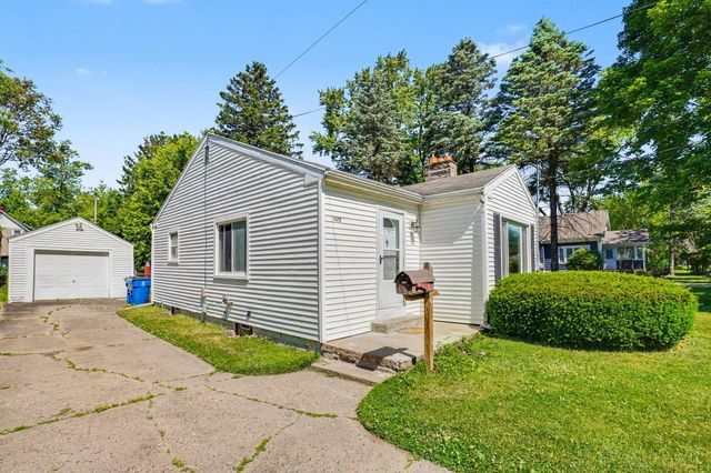 1425 Sunnyside Drive, Kalamazoo Twp, MI 49048