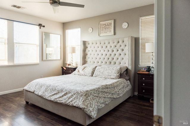 448 Royal Tern Dr, Vacaville, CA 95687