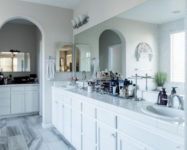 448 Royal Tern Dr, Vacaville, CA 95687