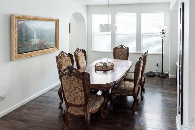 448 Royal Tern Dr, Vacaville, CA 95687