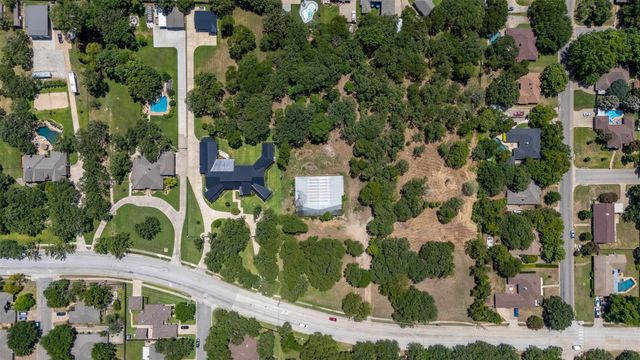 7412 Bursey Road, North Richland Hills, TX 76182
