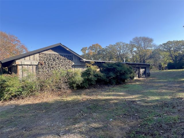 7412 Bursey Road, North Richland Hills, TX 76182