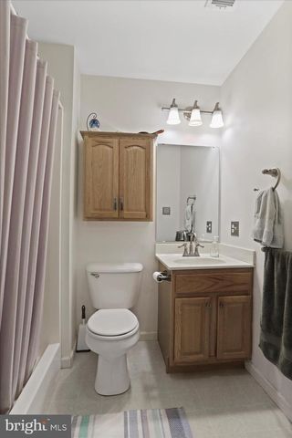 11400 NICOLE DR, Greencastle, PA 17225