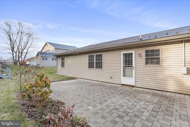 11400 NICOLE DR, Greencastle, PA 17225