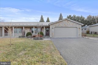 11400 NICOLE DR, Greencastle, PA 17225