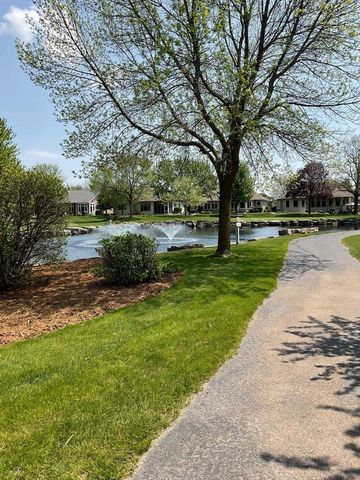 882 WHISPER FALLS LANE, Menasha, WI 54952