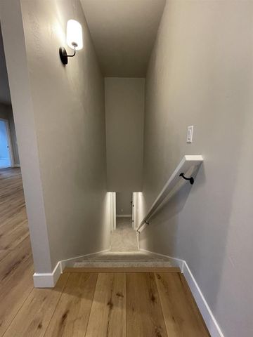 882 WHISPER FALLS LANE, Menasha, WI 54952