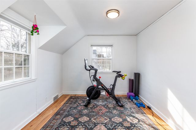 2018 Cessna Street, Ames, IA 50014