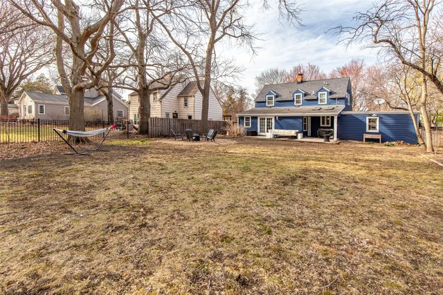 2018 Cessna Street, Ames, IA 50014