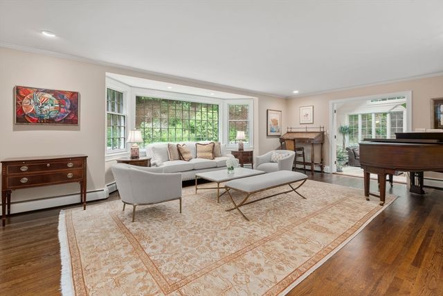 117 Deer Path Ln, Weston, MA 02493