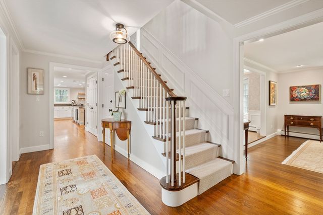 117 Deer Path Ln, Weston, MA 02493