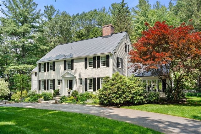 117 Deer Path Ln, Weston, MA 02493