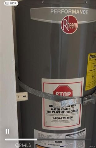 5941 Limonite Avenue D, Jurupa Valley, CA 92509