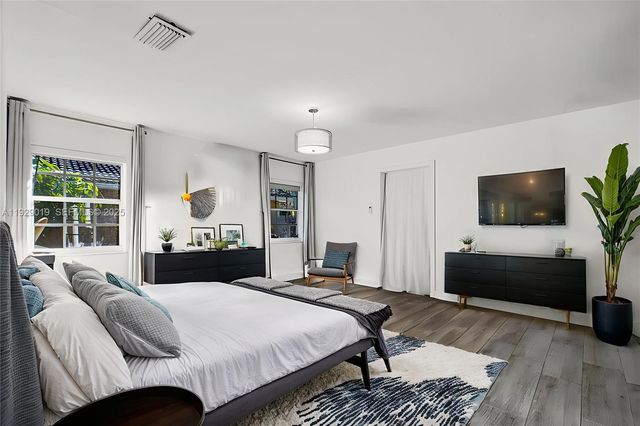 4740 N 31st Ct, Hollywood, FL 33021