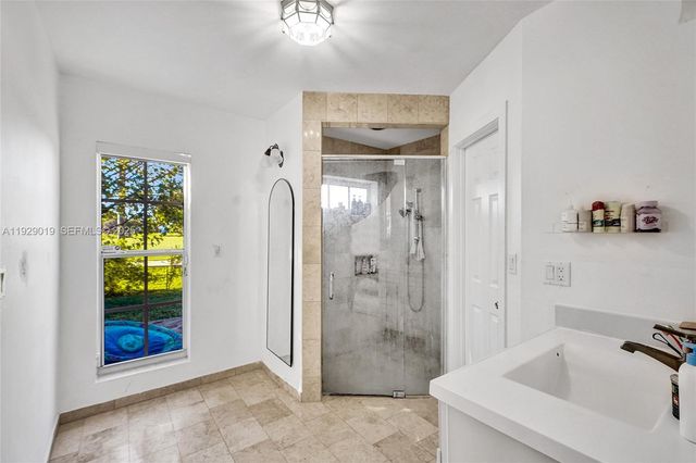 4740 N 31st Ct, Hollywood, FL 33021