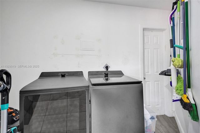 4740 N 31st Ct, Hollywood, FL 33021