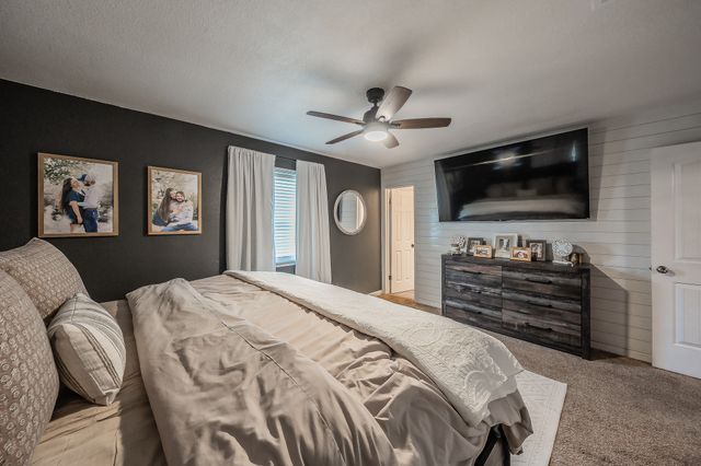 350 S Pearson Lane, Azle, TX 76020