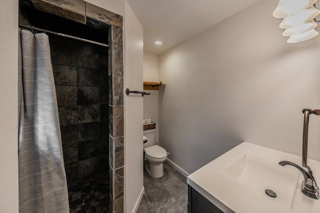 350 S Pearson Lane, Azle, TX 76020