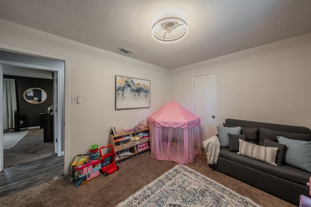 350 S Pearson Lane, Azle, TX 76020