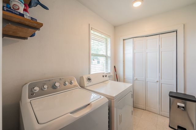 350 S Pearson Lane, Azle, TX 76020