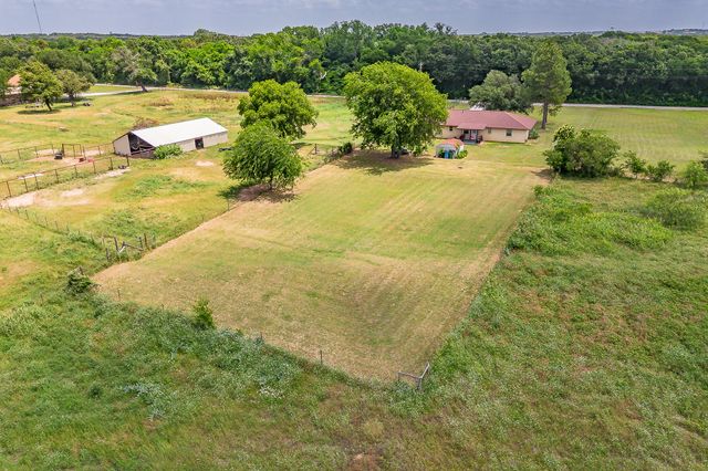 350 S Pearson Lane, Azle, TX 76020