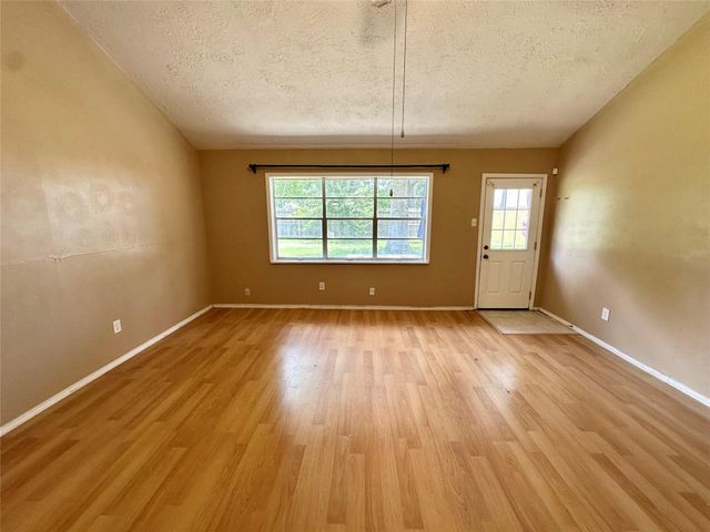 1820 Aspen Lane, Seabrook, TX 77586