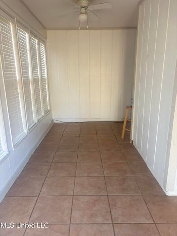 9 Dove Way Circle, Clinton, MS 39056