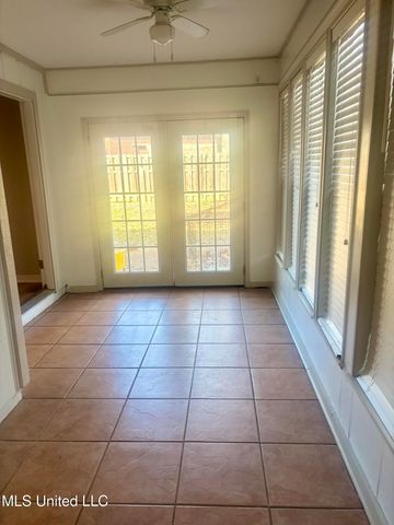 9 Dove Way Circle, Clinton, MS 39056