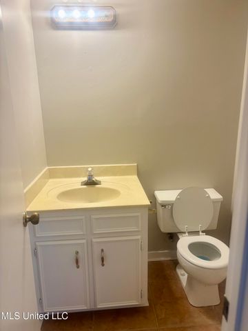 9 Dove Way Circle, Clinton, MS 39056