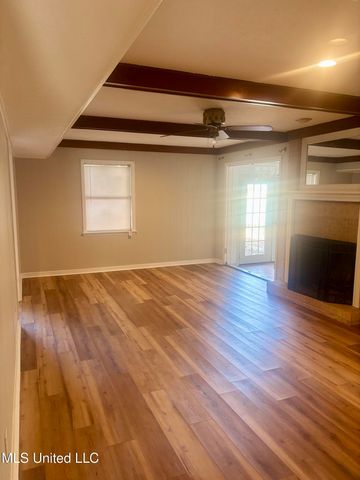 9 Dove Way Circle, Clinton, MS 39056