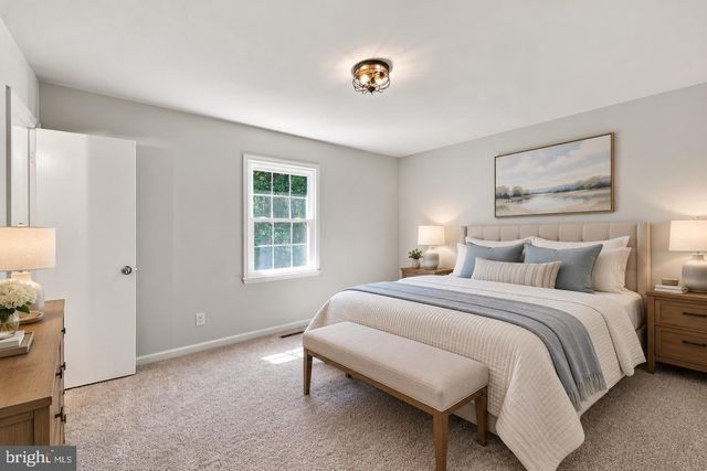 6536 GROGAN LN, King George, VA 22485