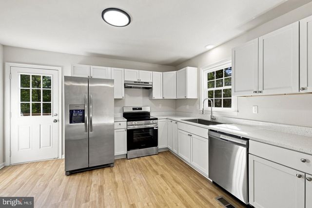 6536 GROGAN LN, King George, VA 22485