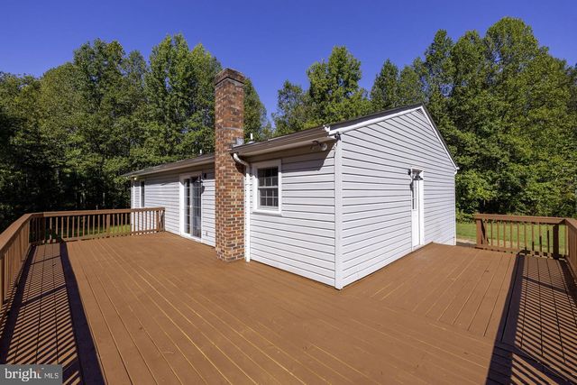 6536 GROGAN LN, King George, VA 22485