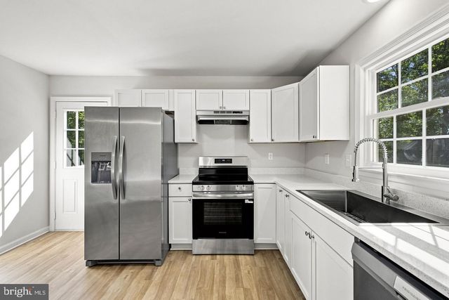 6536 GROGAN LN, King George, VA 22485
