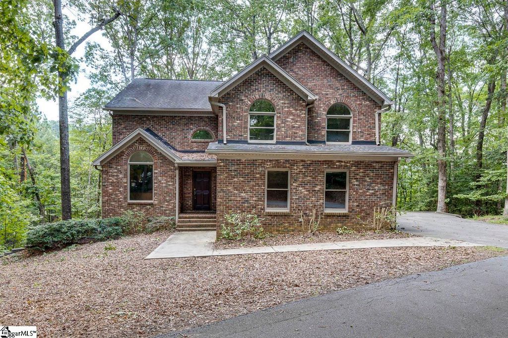 15 Oasis Court, Taylors, SC 29687
