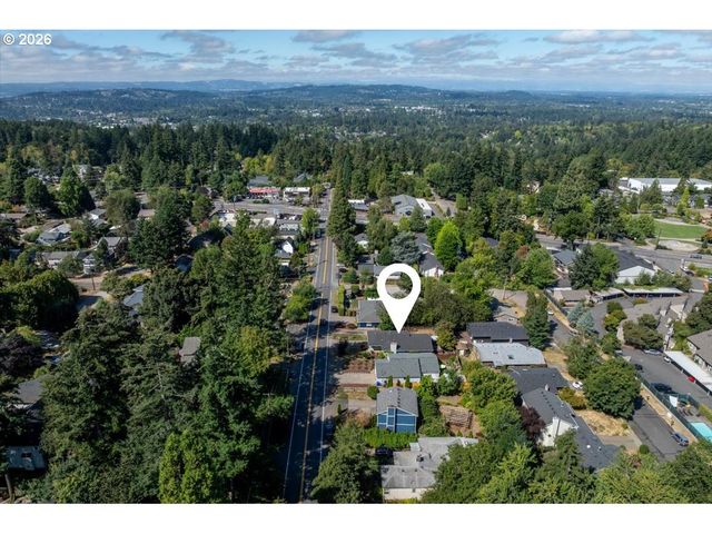 4617 Sw POMONA St, Portland, OR 97219