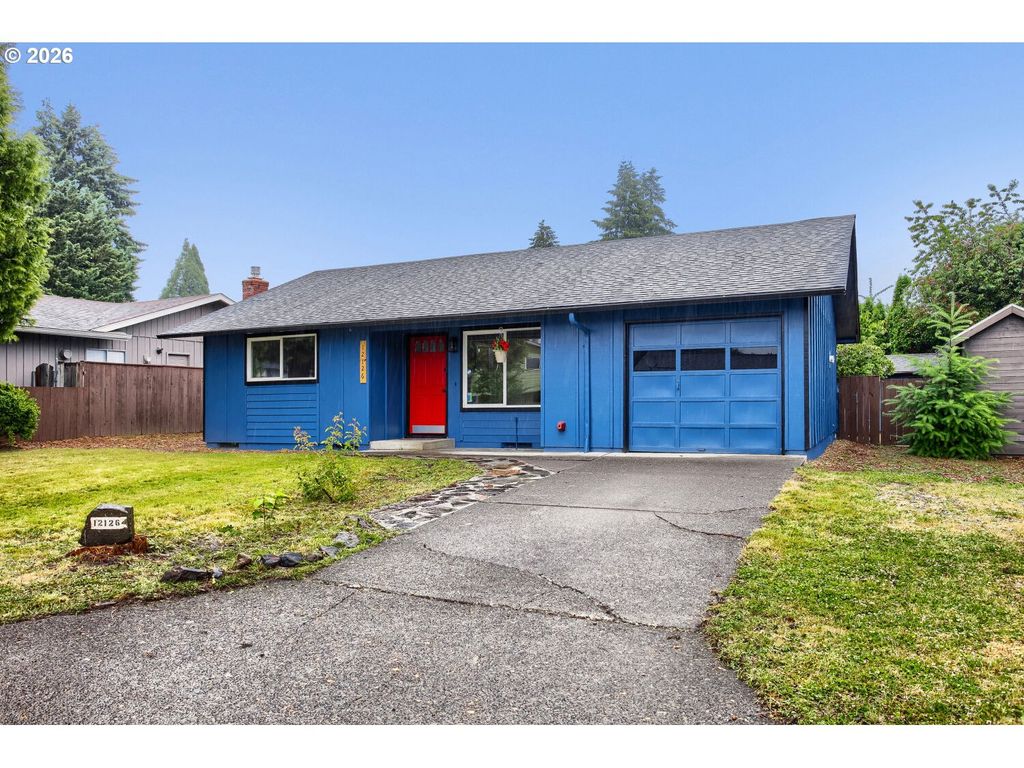 12126 Se REDWOOD Ave, Milwaukie, OR 97222