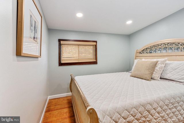 36 S LAKE DR, Lake Harmony, PA 18624