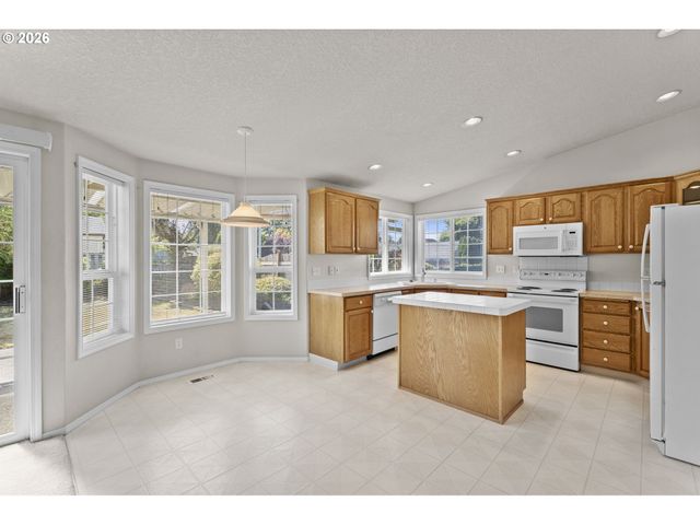 4701 Ne 47TH St, Vancouver, WA 98661