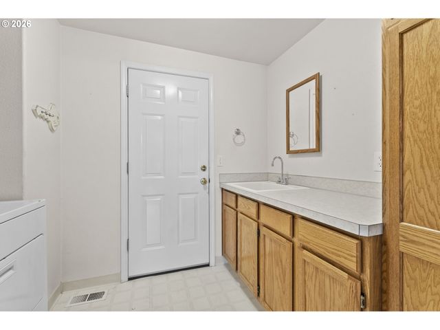 4701 Ne 47TH St, Vancouver, WA 98661