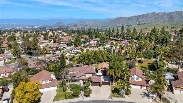 1210 Versailles, Riverside, CA 92506