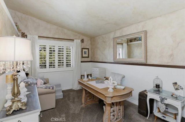 1210 Versailles, Riverside, CA 92506