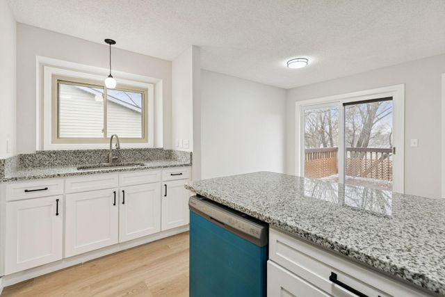 16193 Jamaica Avenue, Lakeville, MN 55044